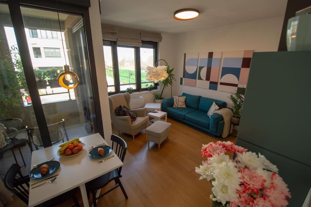 Gardos Bauhaus Apartment Belgrado Buitenkant foto